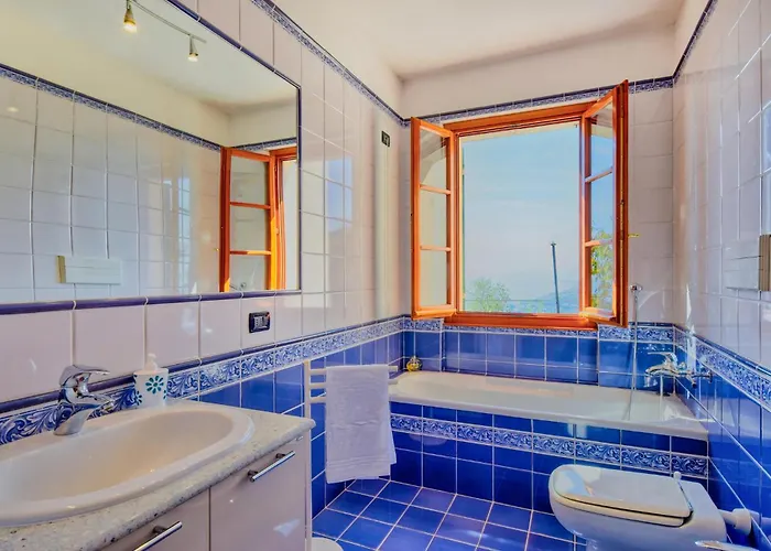 Beautiful In With Kitchen * Recco