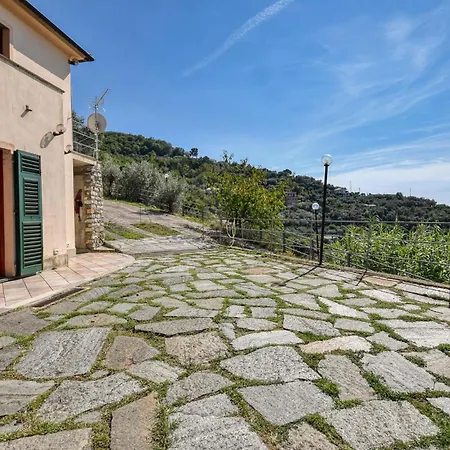 Casa vacanze Beautiful In With Kitchen Recco